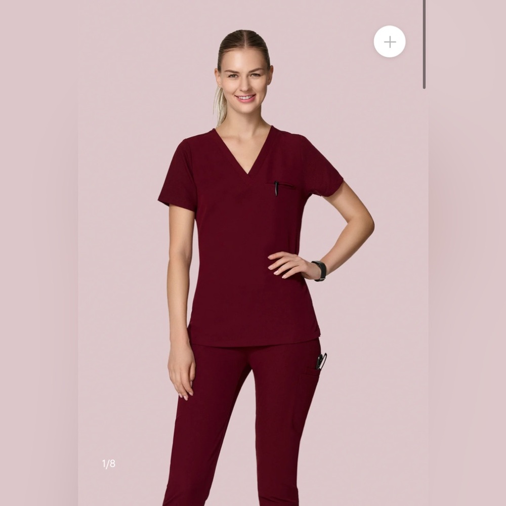 Mandala scrub set in wine XS top/Small pants